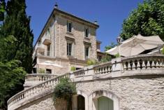 AUBERGE DE NOVES AUBERGE DE NOVES